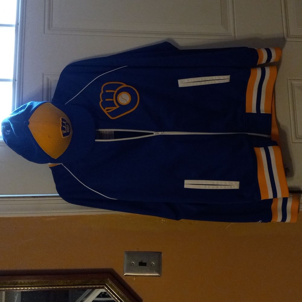 Milwaukee Mitchell and Ness jacket fitted hat...